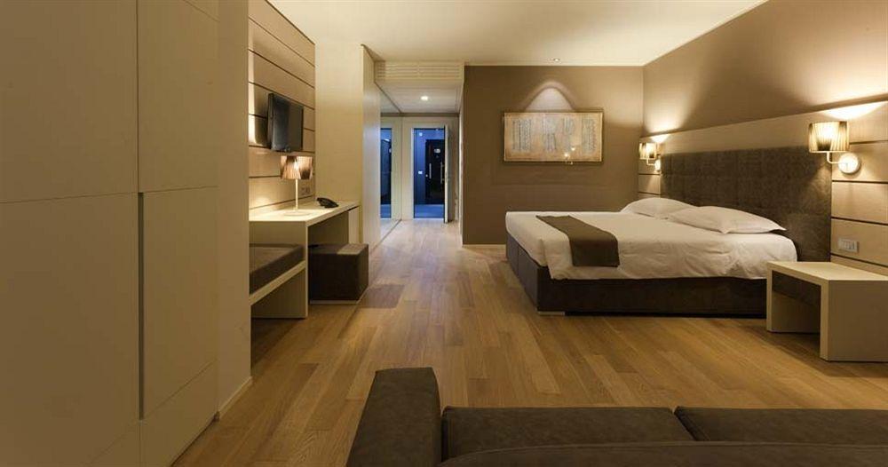 בסאנו דל גראפה Hotel Glamour מראה חיצוני תמונה